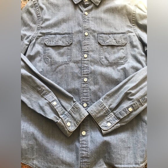 Express Light Denim Shirt - Picture 3 of 5